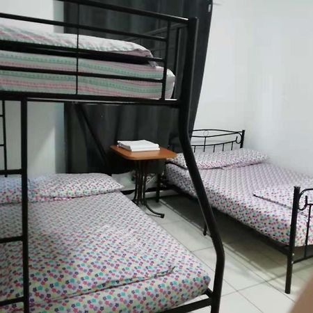 University Apartment Торонто Екстер'єр фото