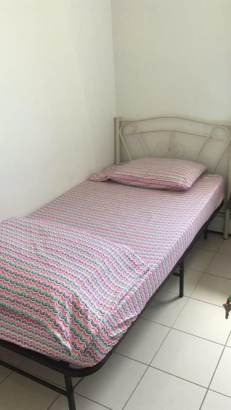 University Apartment Торонто Екстер'єр фото